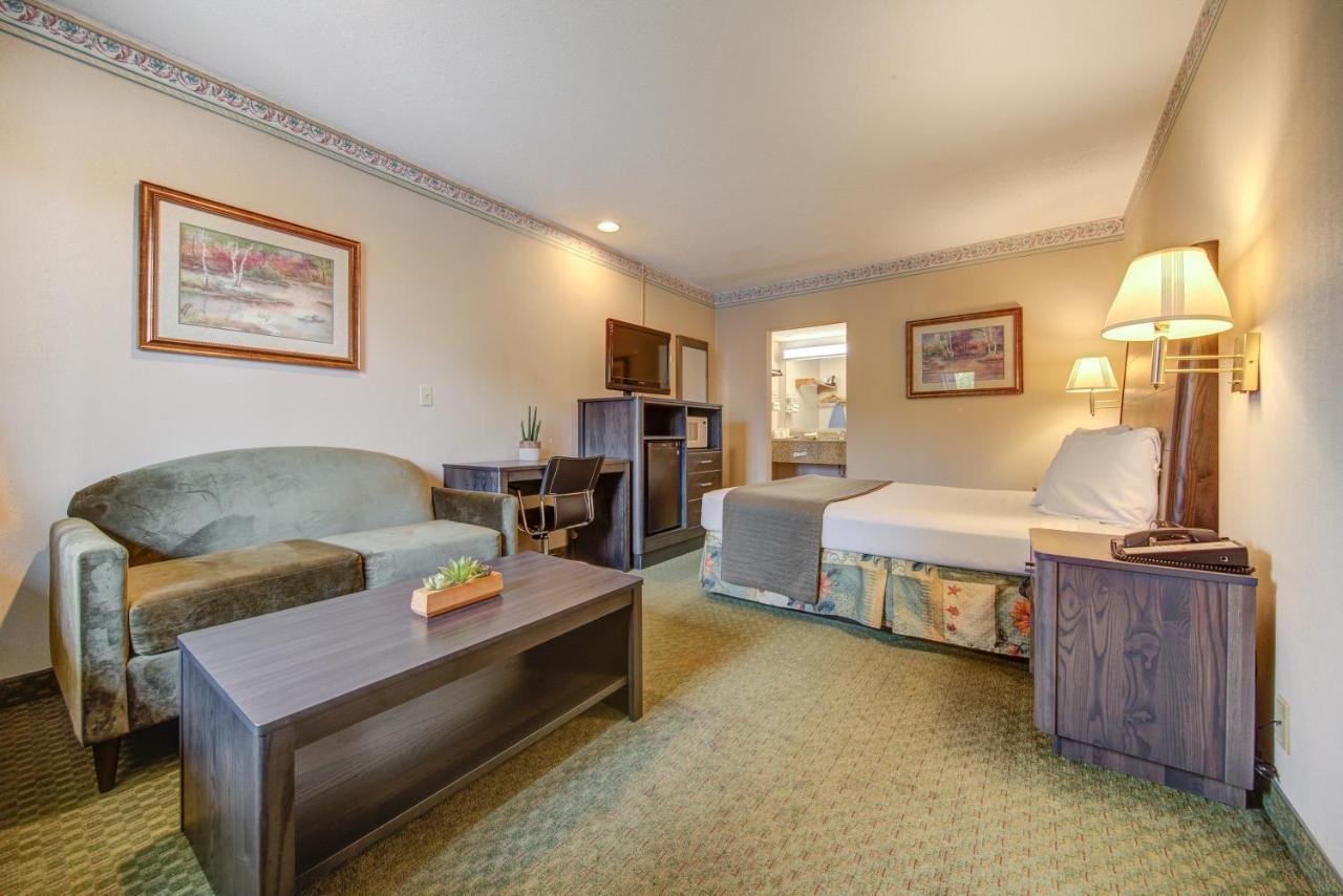 College Inn Monmouth Zewnętrze zdjęcie